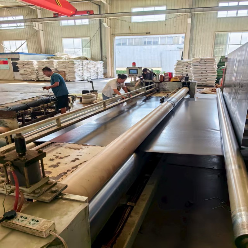 Woven and Nonwoven Geotextile Fabric Supplier