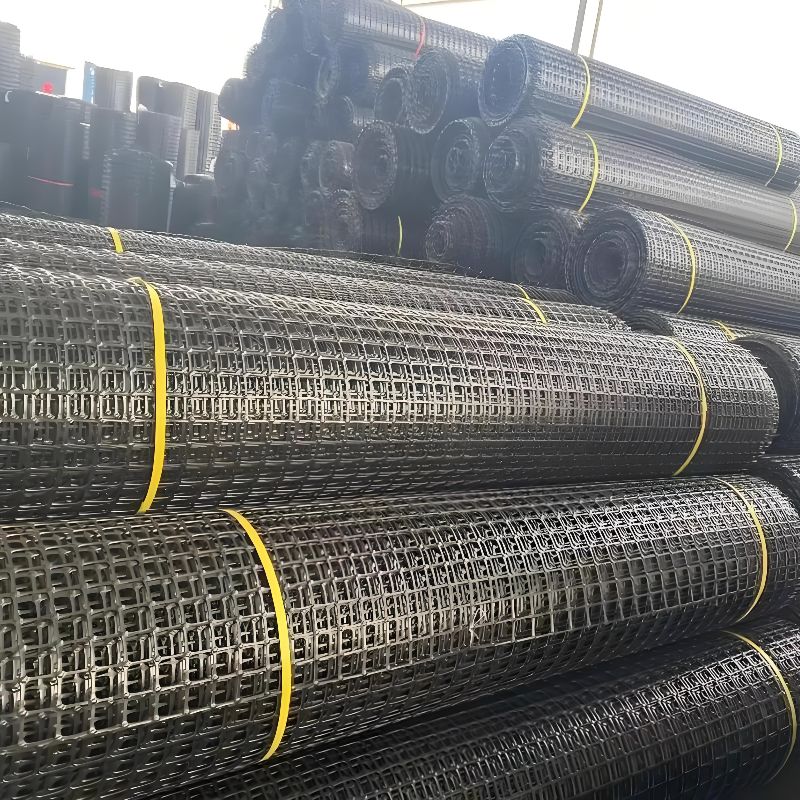 Geogrid Reinforcement for Retaining Walls
