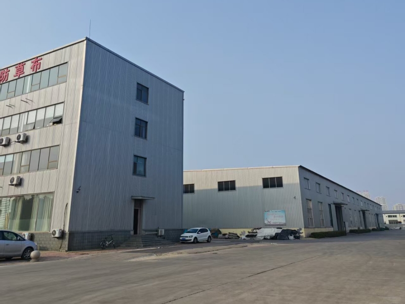 HDPE textured geomembrane manufacturer