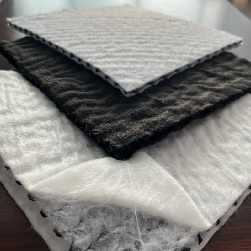 geocomposite drainage layer